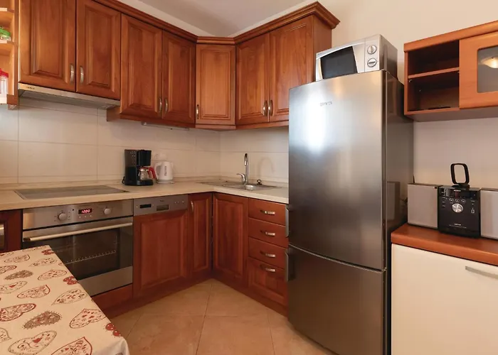 Vikendica Ivusini Xiv V