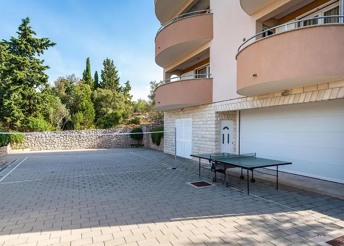 Ivusini Xiv V Vikendica Zdrelac