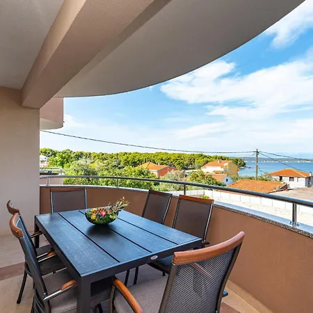 Ivusini Xiv V Vakantiehuis Ždrelac