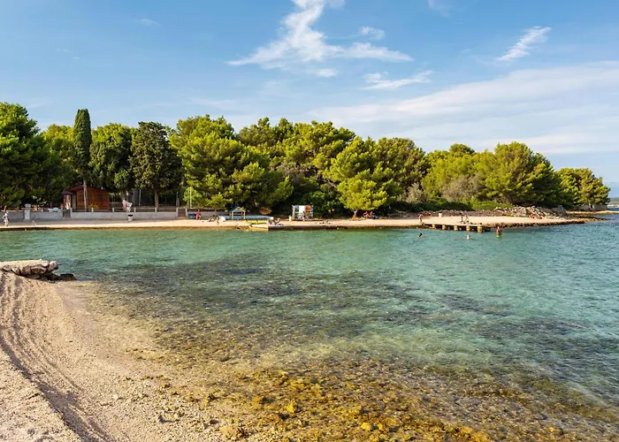 Nyaraló Ivusini Xiv V *