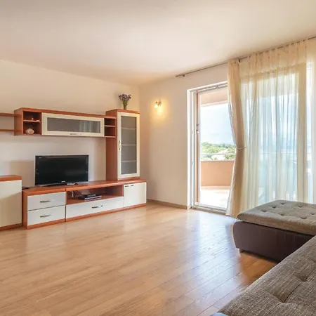 Ivusini Xiv V بيت للعطل Ždrelac