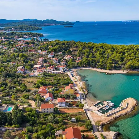 بيت للعطل Ivusini Xiv V Ždrelac