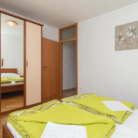 Casa vacanze Ivusini Xiv V Ždrelac