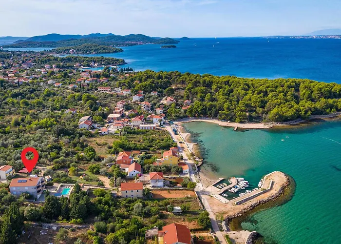 Casa de Férias Ivusini Xiv V Ždrelac