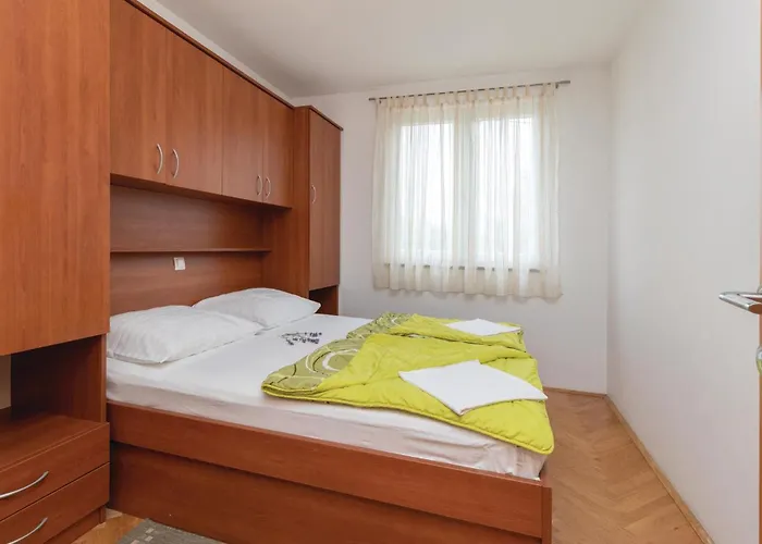 Ivusini Xiv V Casa de Férias Ždrelac